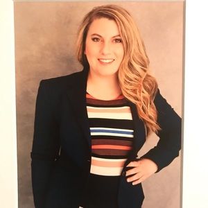 Meet your Posher, Sidney